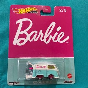Hot Wheels Barbie Kool Kombi